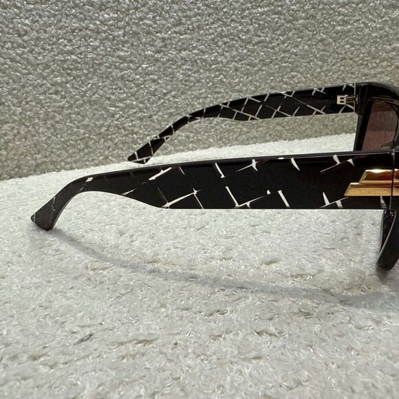 Bottega Veneta Sunglasses main image 4